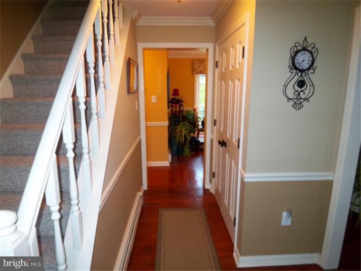 241 Mapleflower Road Glenmoore, PA 19343 - Photo 3 of 25 Gallery Image 3