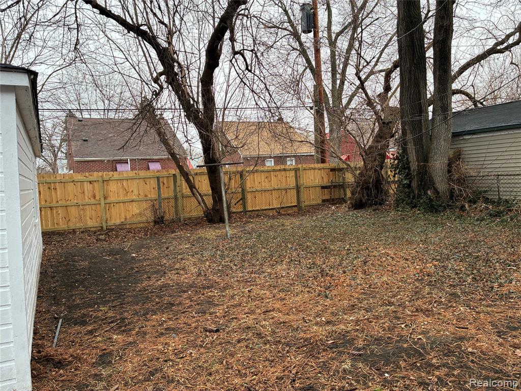 19352 Evergreen Road Detroit, MI 48219 - Photo 7 of 28 Gallery Image 7