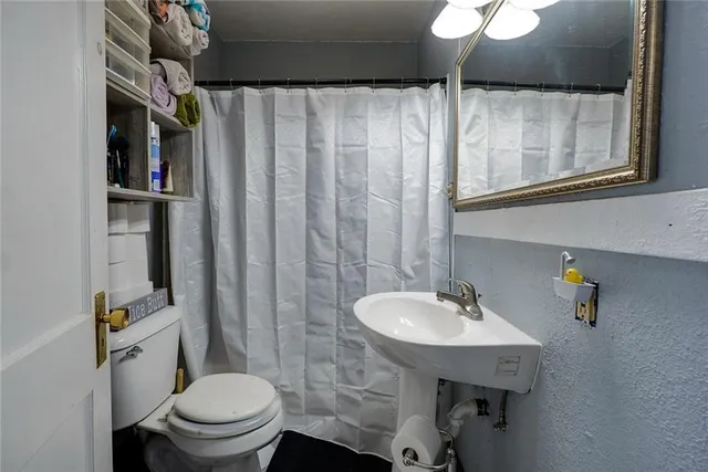 $138,000 | 9510 East 13 Street South, Independence, MO 64052