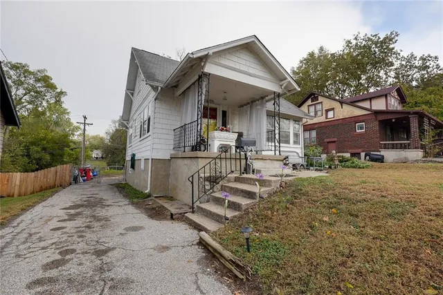 $138,000 | 9510 East 13 Street South, Independence, MO 64052