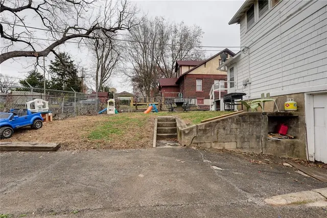 $138,000 | 9510 East 13 Street South, Independence, MO 64052