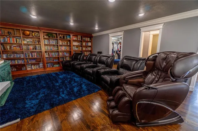 $1,100,000 | 9016 Southeast 69th Highway, Cameron, MO 64429