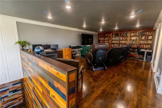 $1,100,000 | 9016 Southeast 69th Highway, Cameron, MO 64429