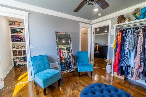 $995,000 | 9016 Southeast 69th Highway, Cameron, MO 64429
