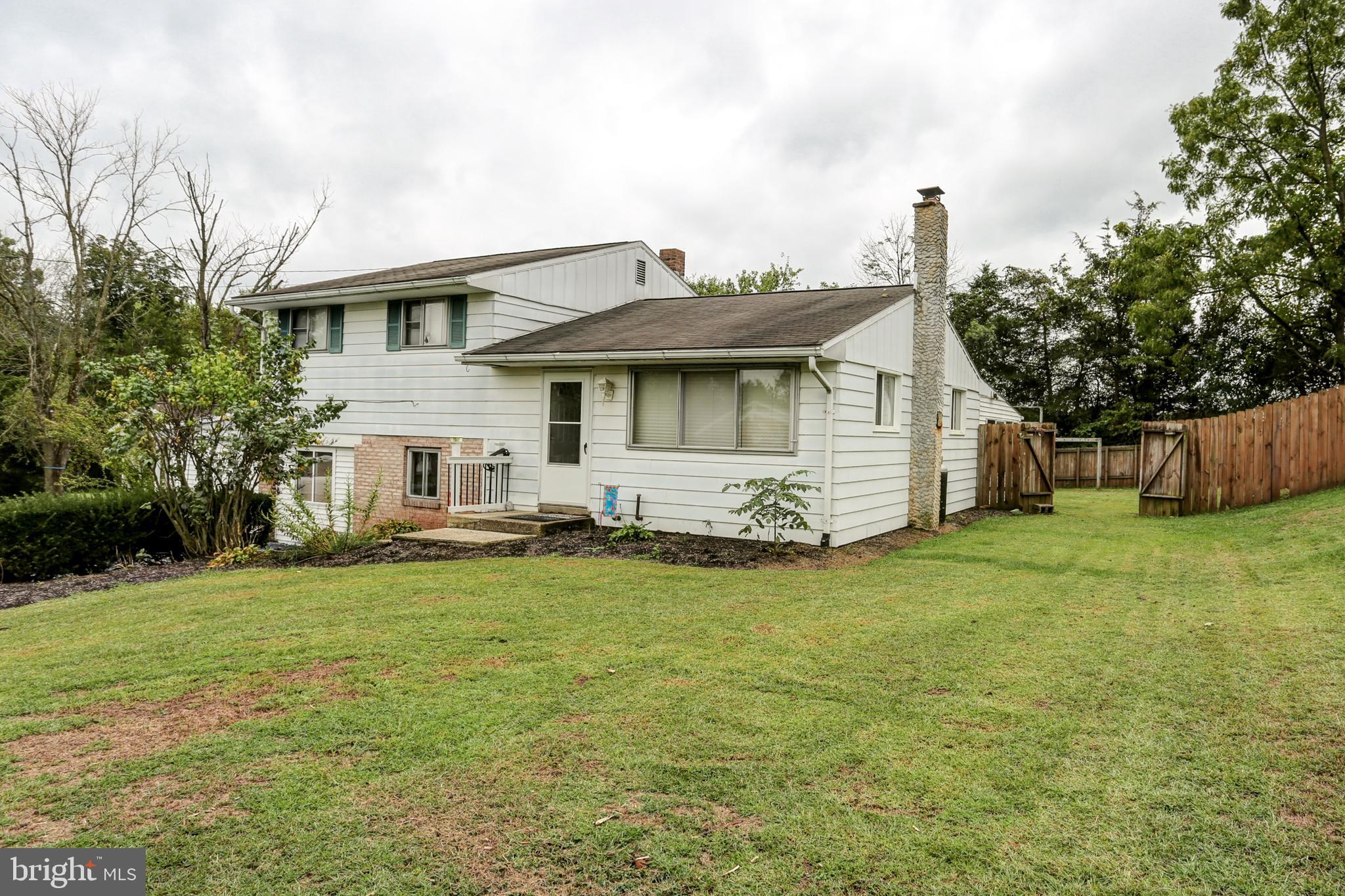 4353 Highland Road Elizabethtown, PA 17022 - Photo 3 of 31 Gallery Image 3