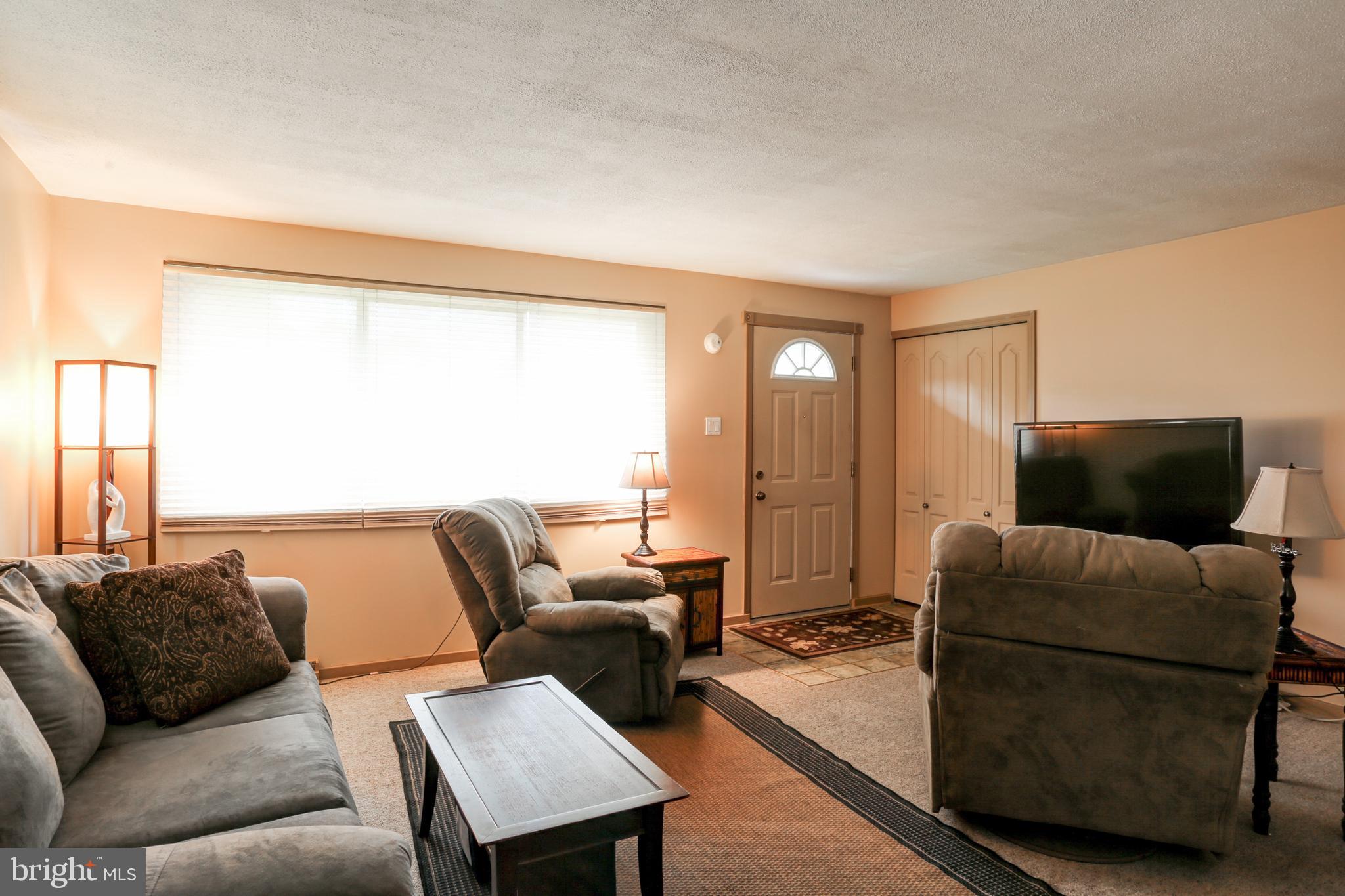 4353 Highland Road Elizabethtown, PA 17022 - Photo 5 of 31 Gallery Image 5