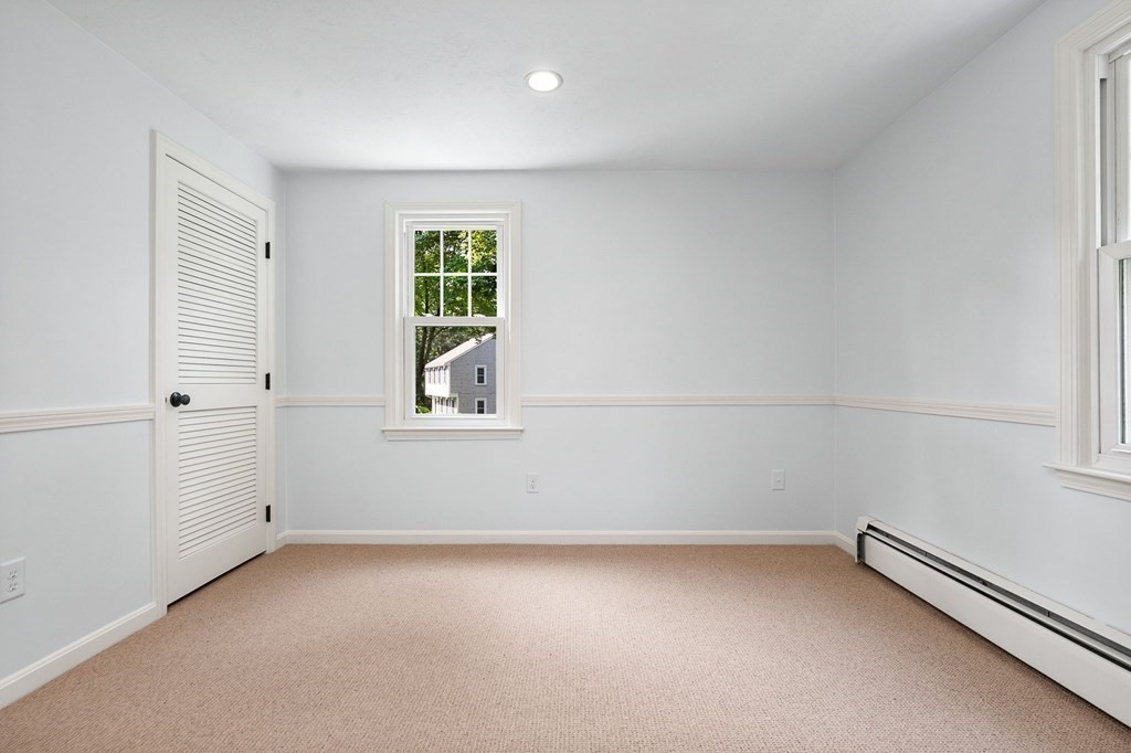 3 Chatham Circle Hingham, MA 02043 - Photo 22 of 36 an empty room with windows
