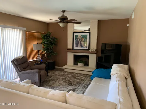 $3,395 | 6283 West Lone Cactus Drive, Glendale, AZ 85308