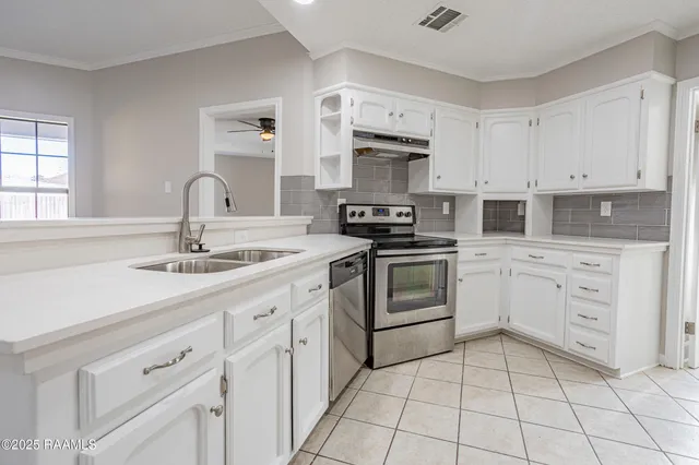 $230,000 | 135 Pleasant View Drive, Lafayette, LA 70503