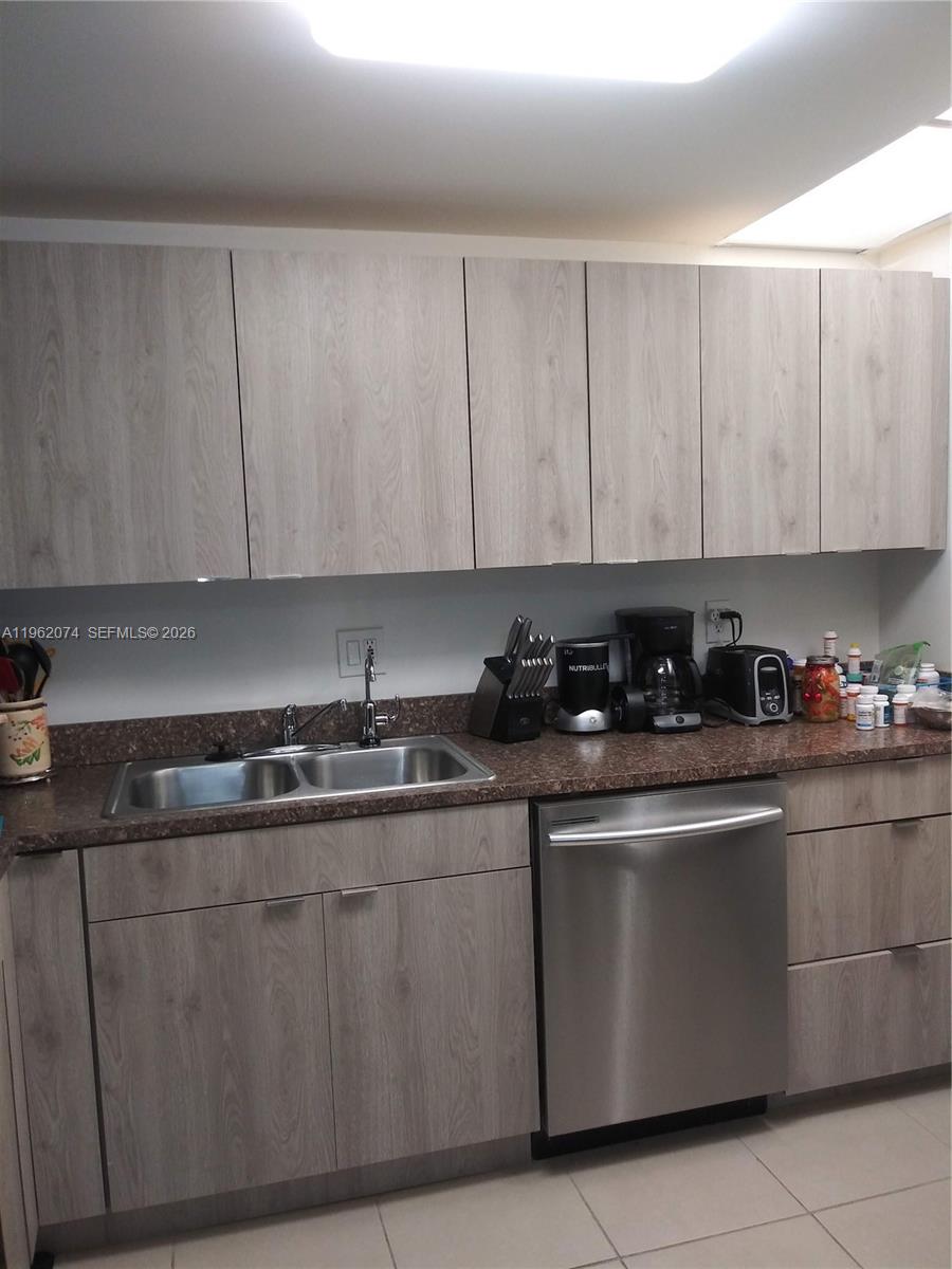 4172 Inverrary Drive, Unit 310 Lauderhill, FL 33319 - Photo 1 of 11