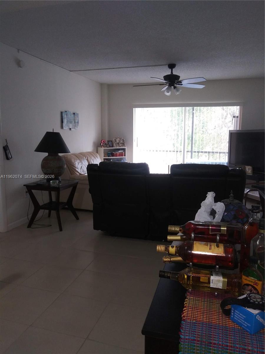 4172 Inverrary Drive, Unit 310 Lauderhill, FL 33319 - Photo 4 of 11