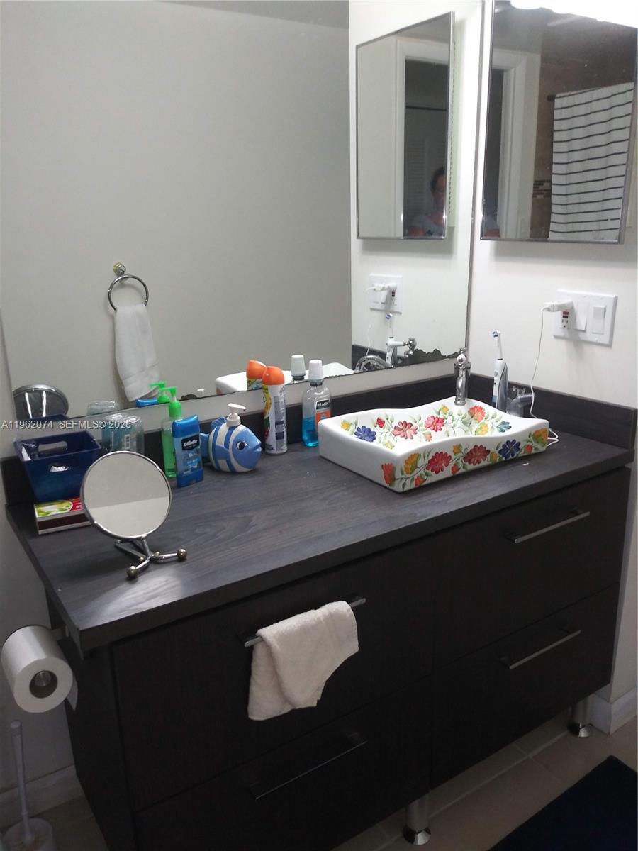 4172 Inverrary Drive, Unit 310 Lauderhill, FL 33319 - Photo 6 of 11