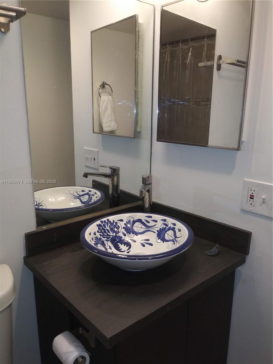 4172 Inverrary Drive, Unit 310 Lauderhill, FL 33319 - Photo 8 of 11