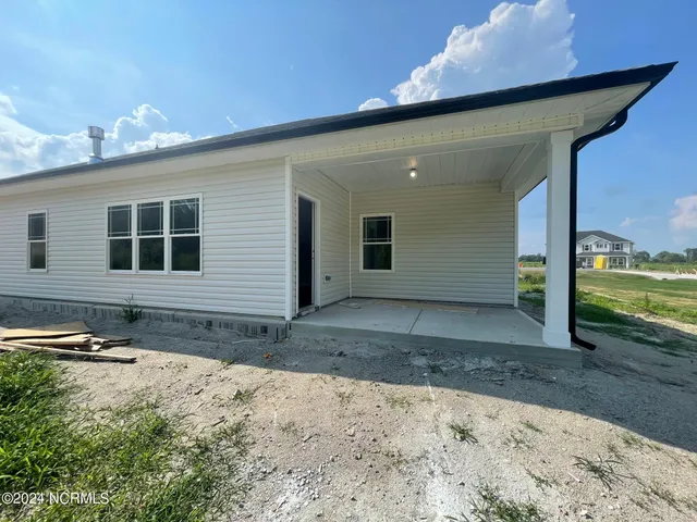 $329,020 | 8400 Shallow Creek Trail, Unit LOT 162 (MODEL HOME), Bailey, NC 27807