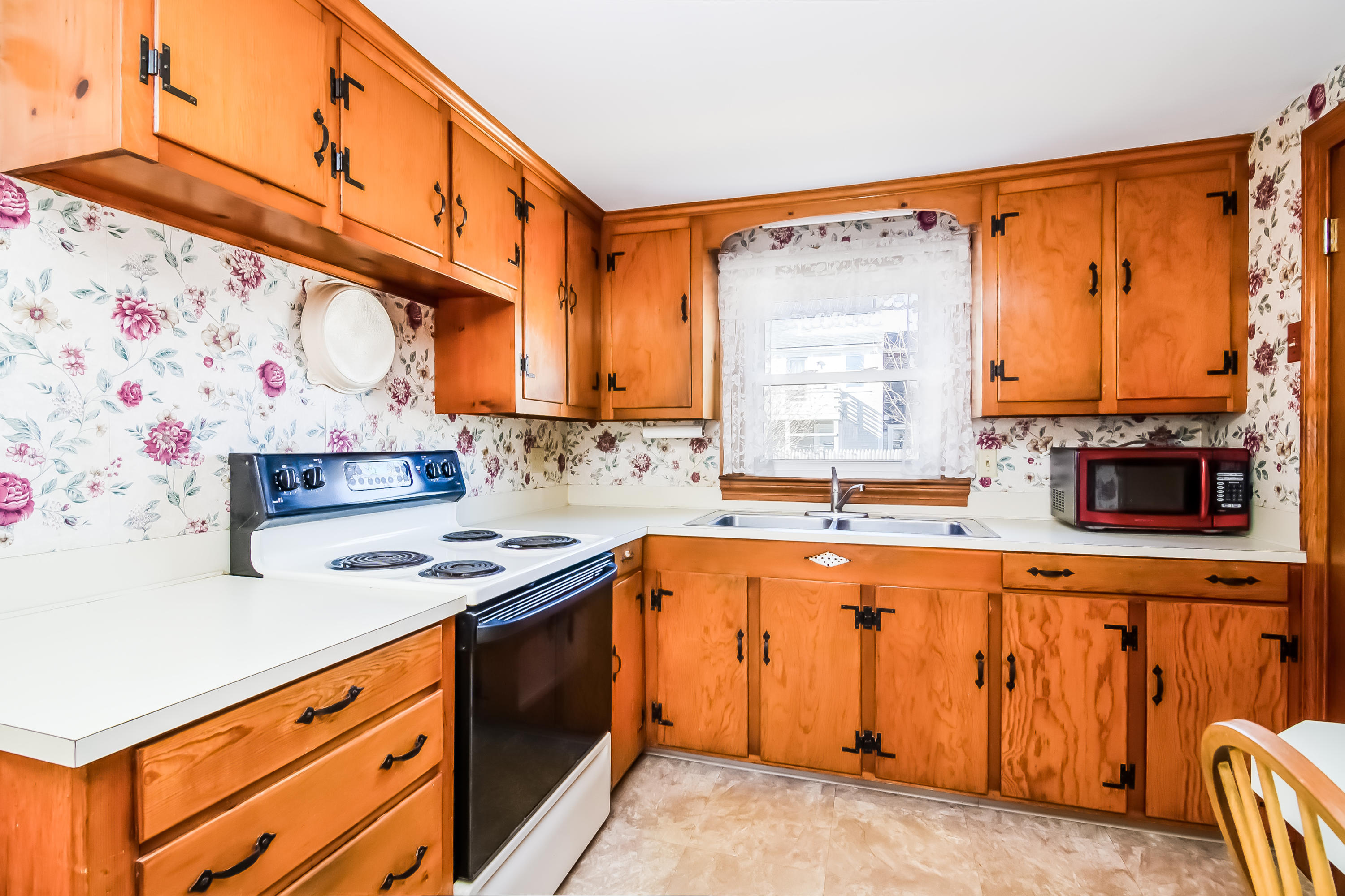 44 Russell Road Falmouth, MA 02540 - Photo 11 of 23 Kitchen