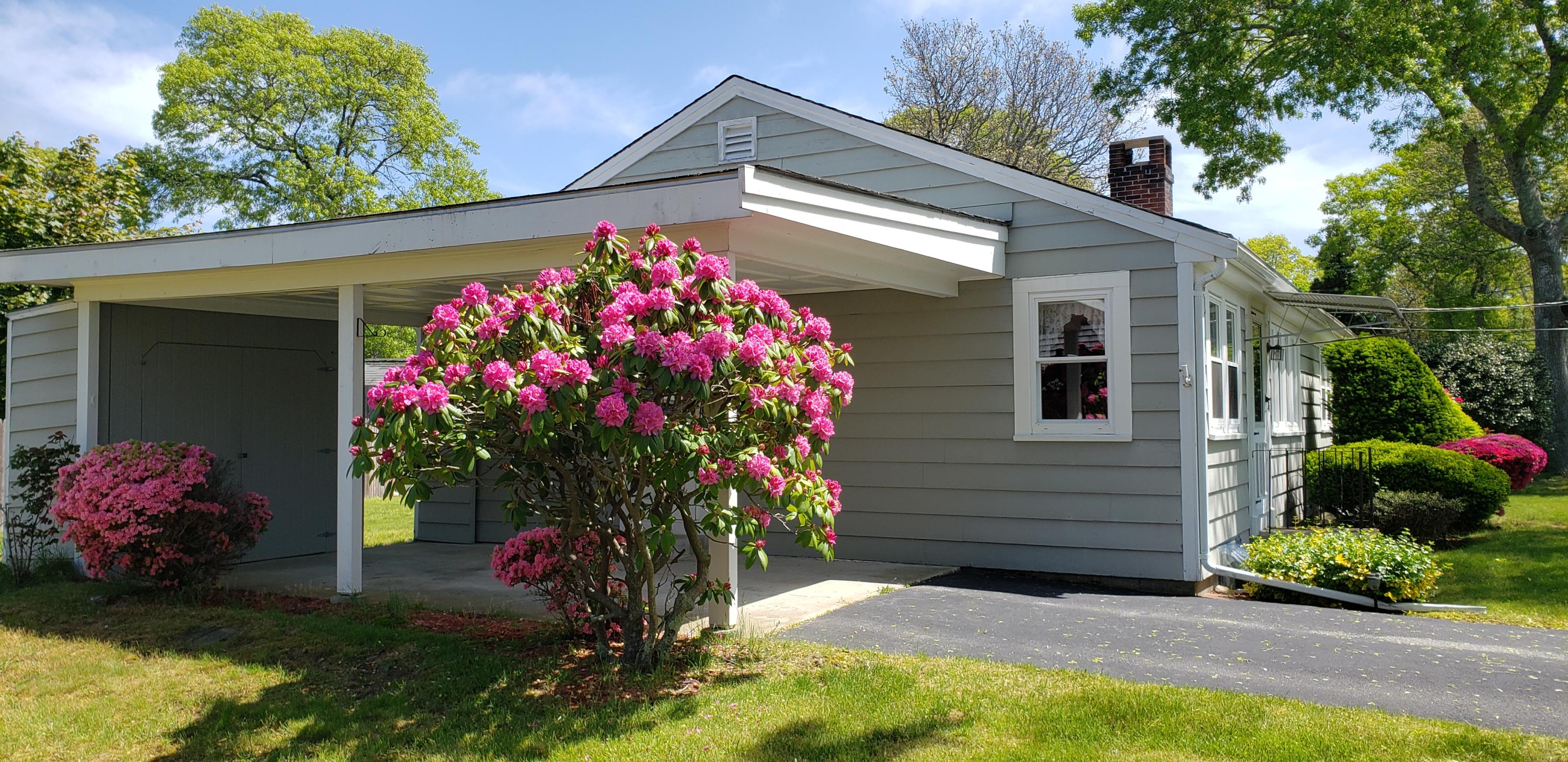 44 Russell Road Falmouth, MA 02540 - Photo 2 of 23 20190526_105722