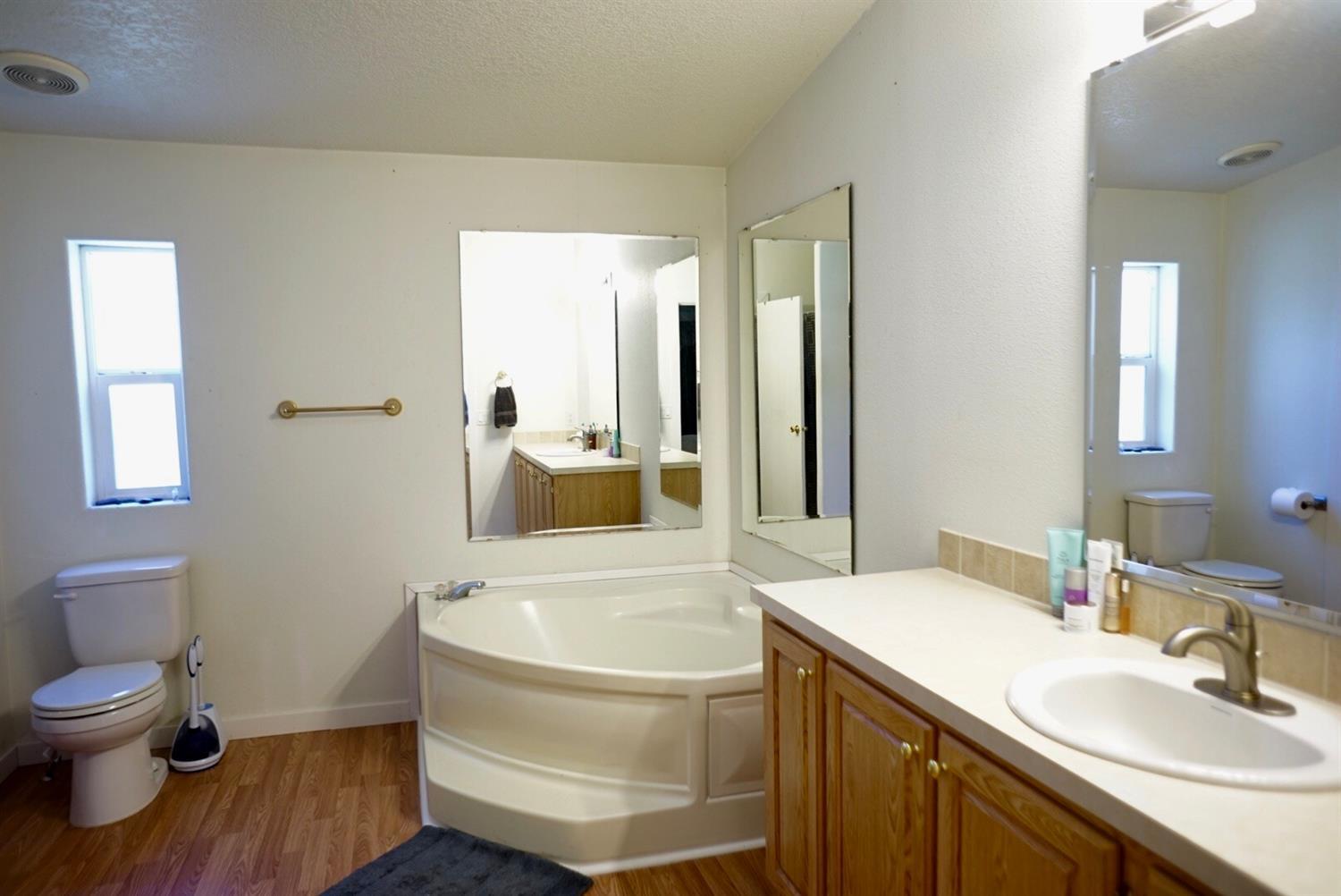 377 Homewood Road Grants Pass, OR 97527 - Photo 10 of 11 Additional Photo