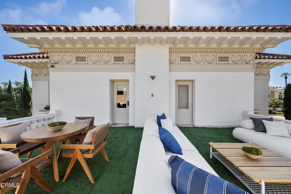 $11,180,000 | 380 West Green Street, Pasadena, CA 91105