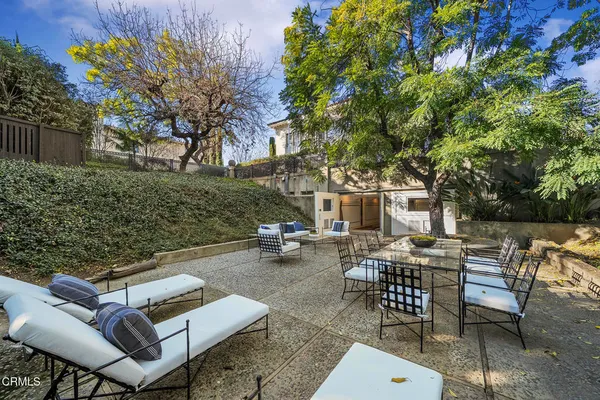 $11,180,000 | 380 West Green Street, Pasadena, CA 91105