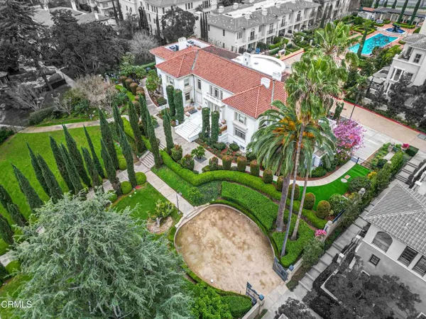 $11,180,000 | 380 West Green Street, Pasadena, CA 91105