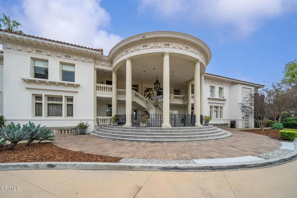 $11,180,000 | 380 West Green Street, Pasadena, CA 91105