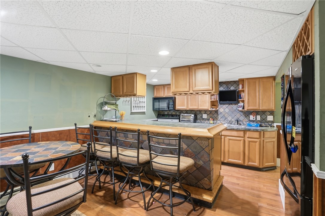 14 Beatrice Avenue Warwick, RI 02889 - Photo 18 of 31
