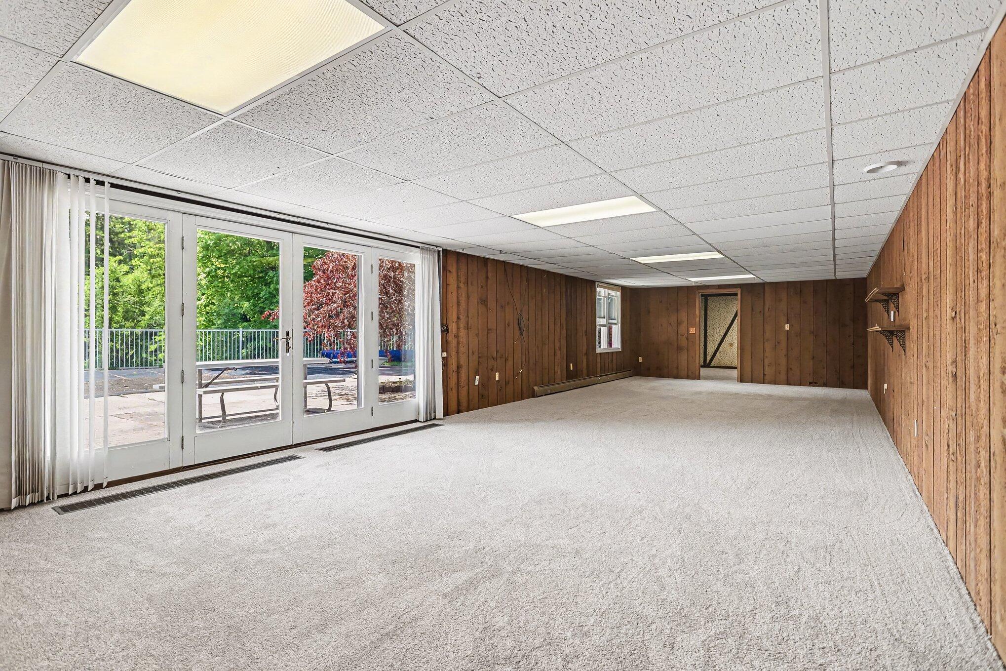 3086 Springbrook Drive Kalamazoo, MI 49004 - Photo 38 of 56 043_file_6174