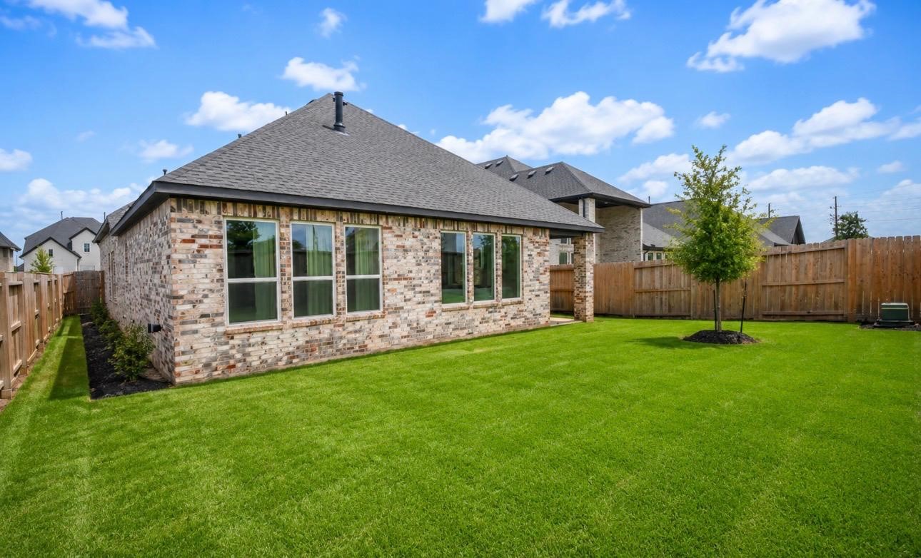 31915 Sky Rdg Lane Fulshear, TX 77441 - Photo 7 of 38