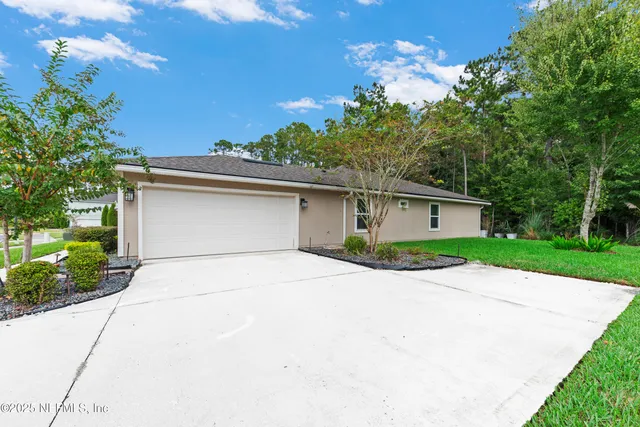 $2,175 | 11597 Paceys Pond Circle, Jacksonville, FL 32222