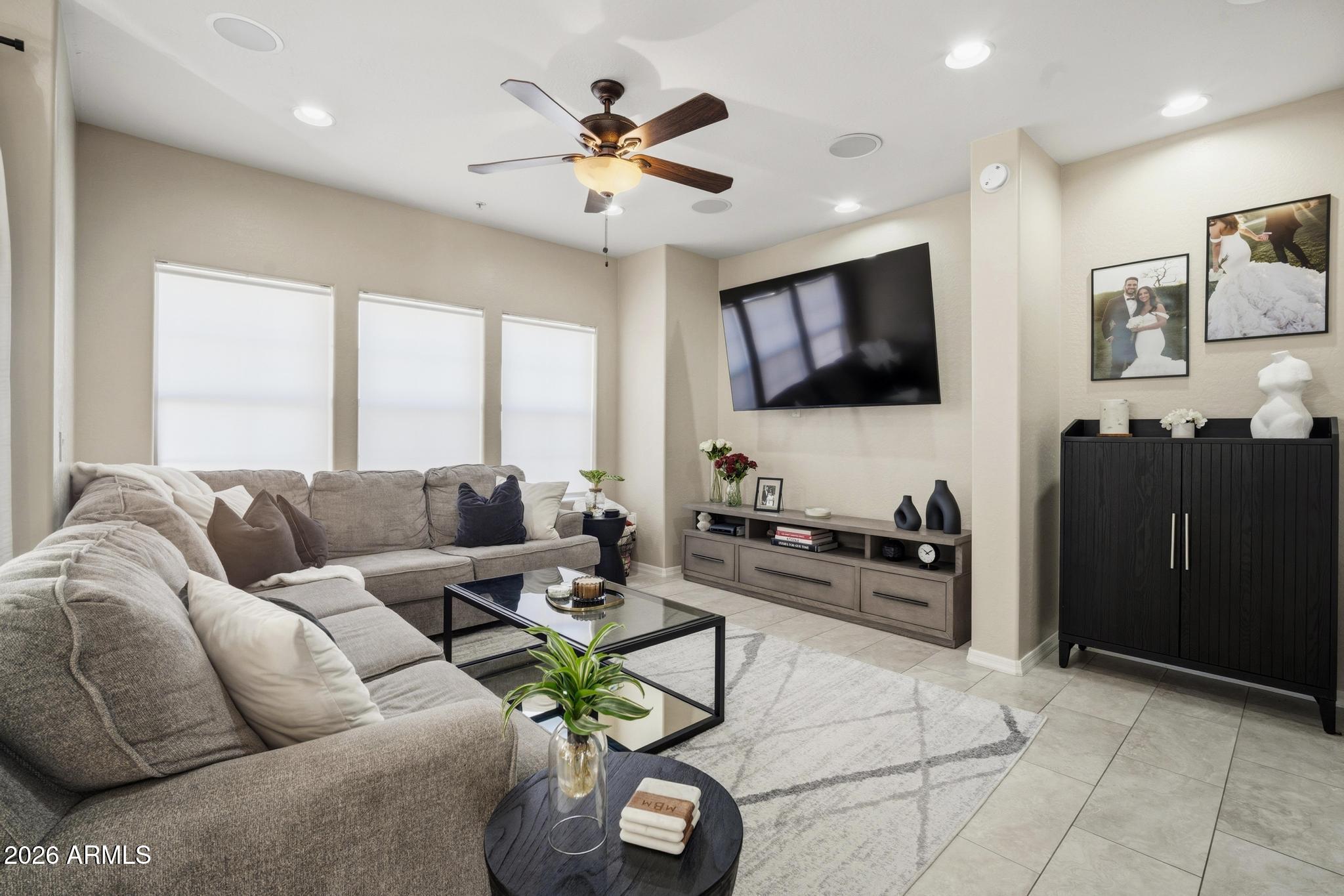 3935 East Rough Rider Road, Unit 1112 Phoenix, AZ 85050 - Photo 8 of 34