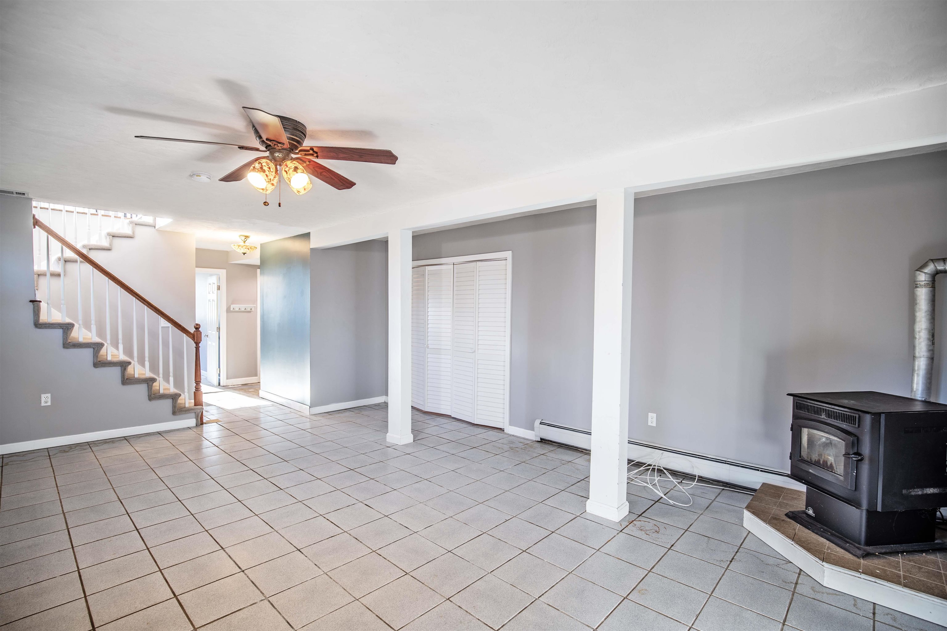 2 Casey Drive Hooksett, NH 03106 - Photo 12 of 34