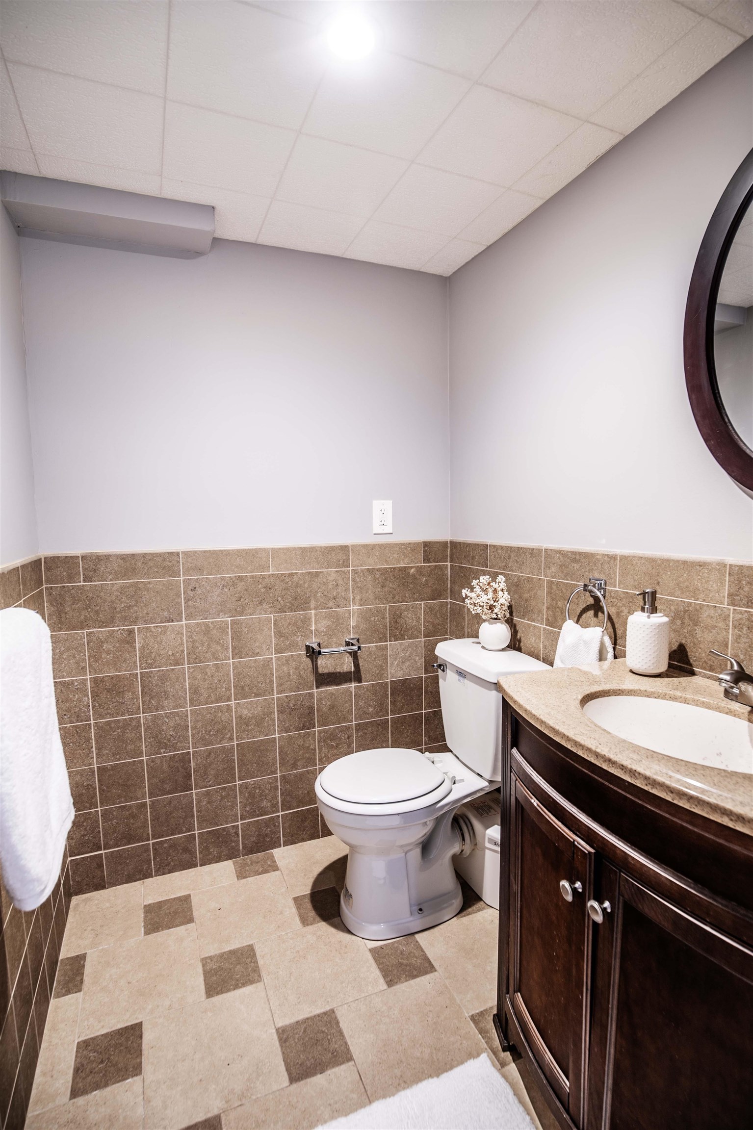 2 Casey Drive Hooksett, NH 03106 - Photo 16 of 34