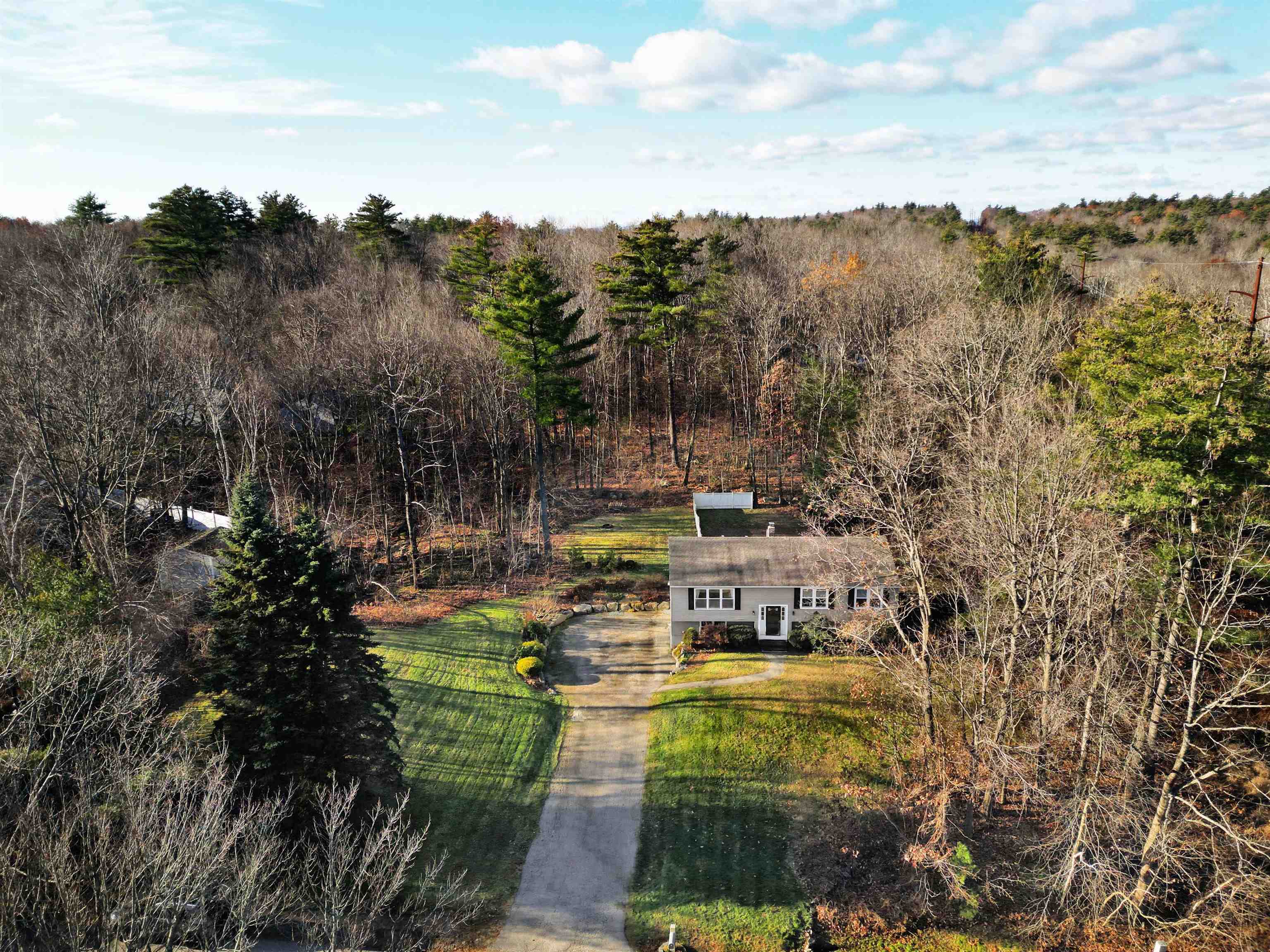 2 Casey Drive Hooksett, NH 03106 - Photo 27 of 34