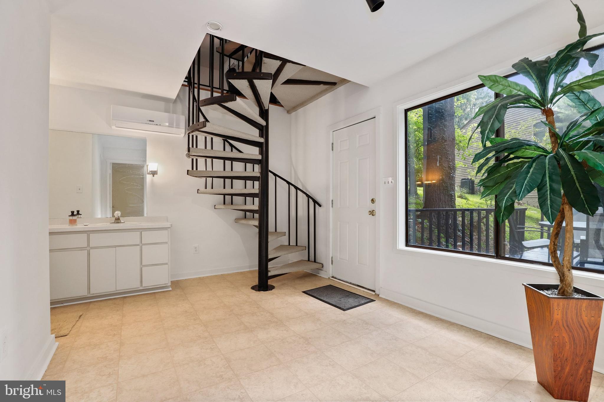 6784 Balmoral Ridge New Market, MD 21774 - Photo 3 of 54 Gallery Image 3