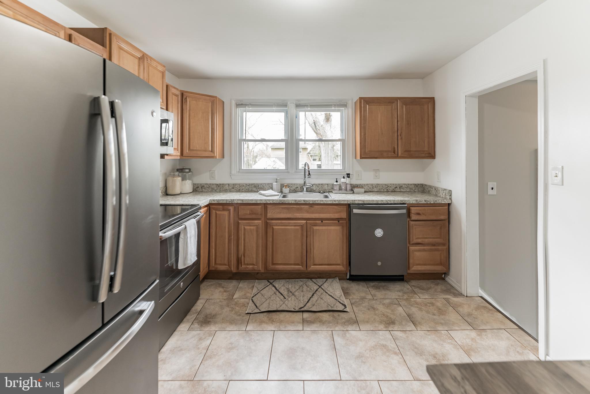 107 Sunnybrook Road Cherry Hill, NJ 08034 - Photo 14 of 33