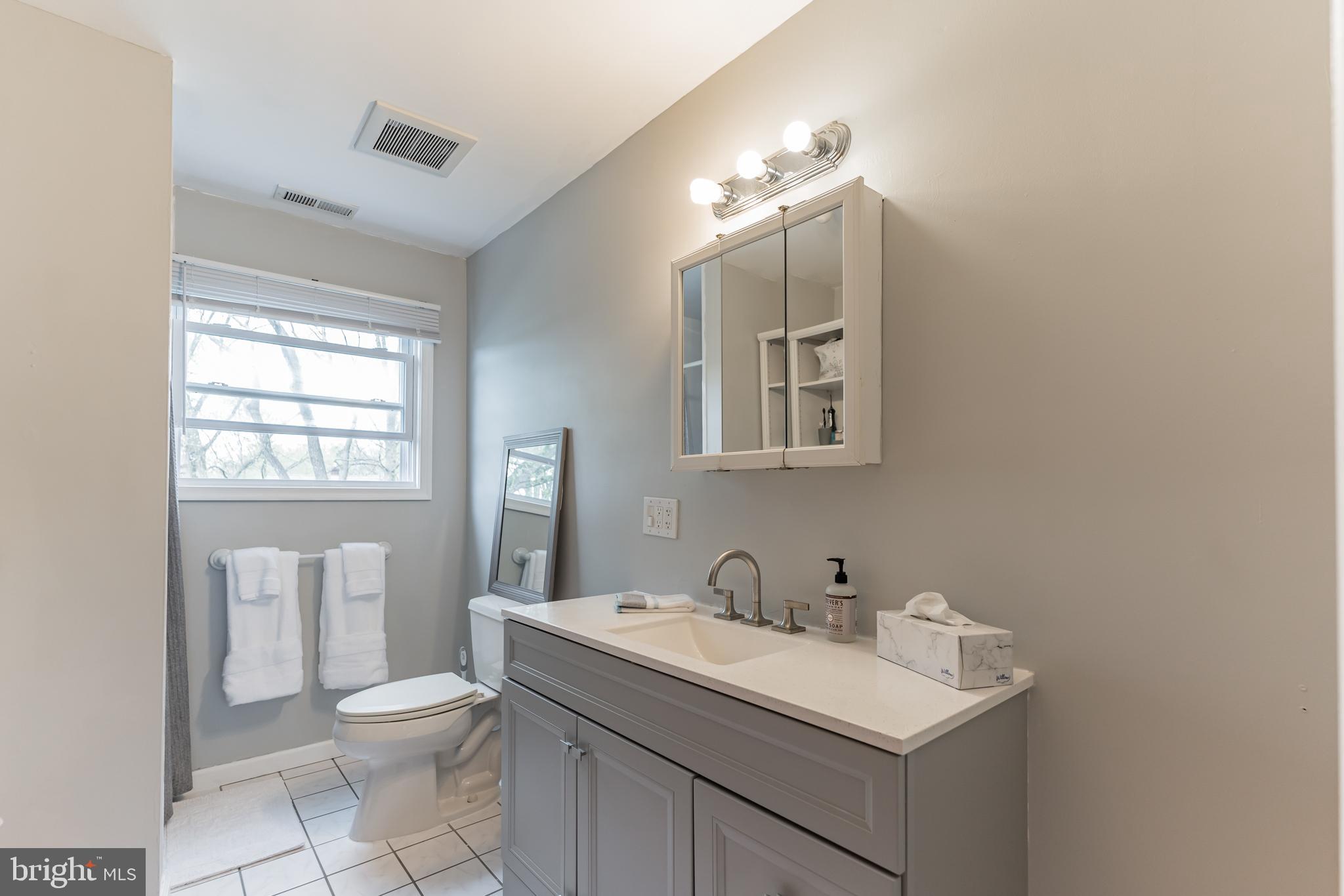 107 Sunnybrook Road Cherry Hill, NJ 08034 - Photo 20 of 33
