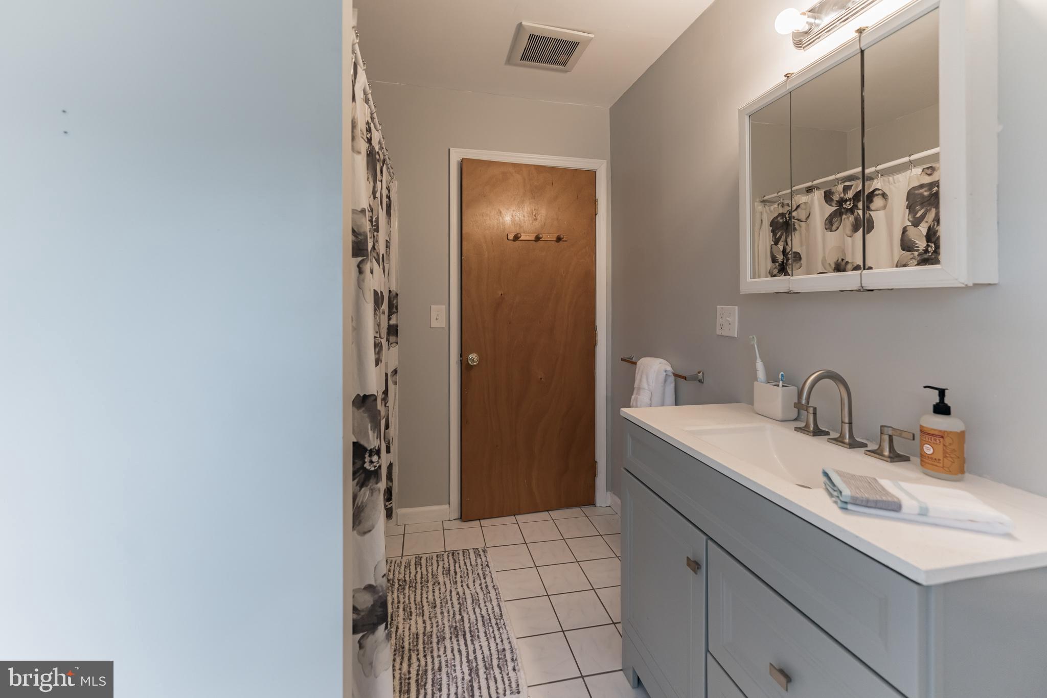 107 Sunnybrook Road Cherry Hill, NJ 08034 - Photo 22 of 33