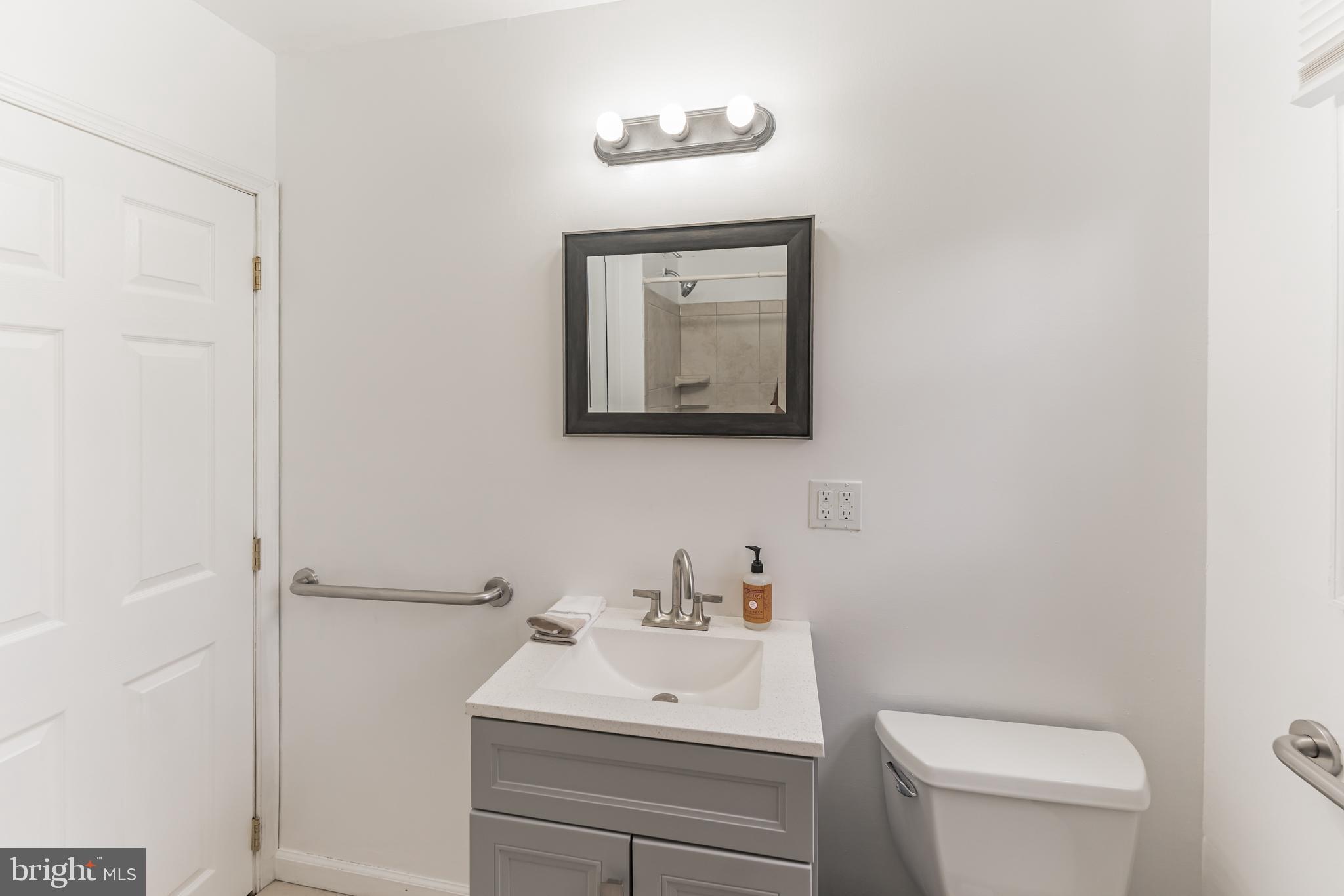 107 Sunnybrook Road Cherry Hill, NJ 08034 - Photo 32 of 33