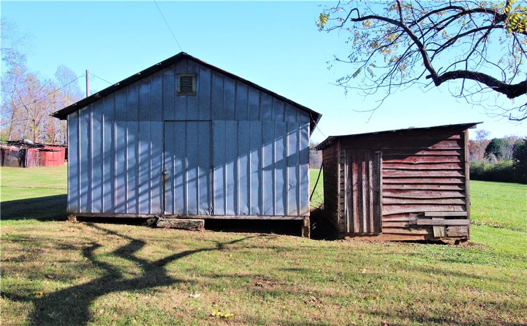 3081 Clarks Chapel Road Lenoir, NC 28645 - Photo 14 of 45