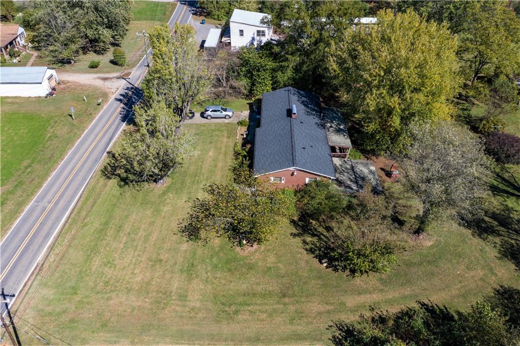 3081 Clarks Chapel Road Lenoir, NC 28645 - Photo 4 of 45