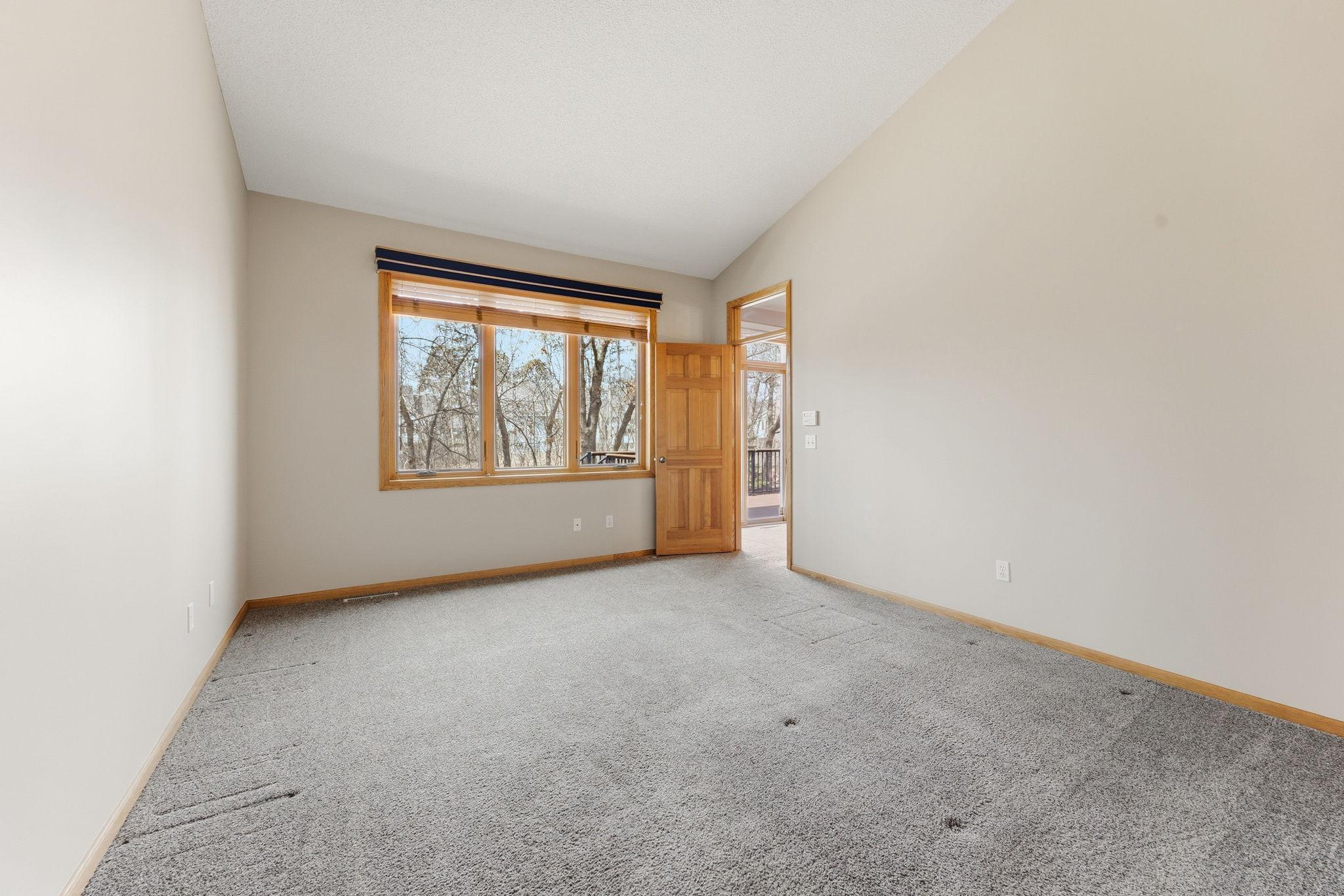 12568 Drake Street Northwest Coon Rapids, MN 55448 - Photo 14 of 28