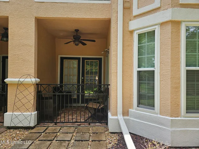 $269,000 | 2252 Beach Drive, Unit 701, Gulfport, MS 39507