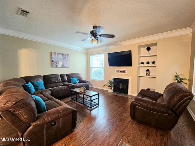 $269,000 | 2252 Beach Drive, Unit 701, Gulfport, MS 39507