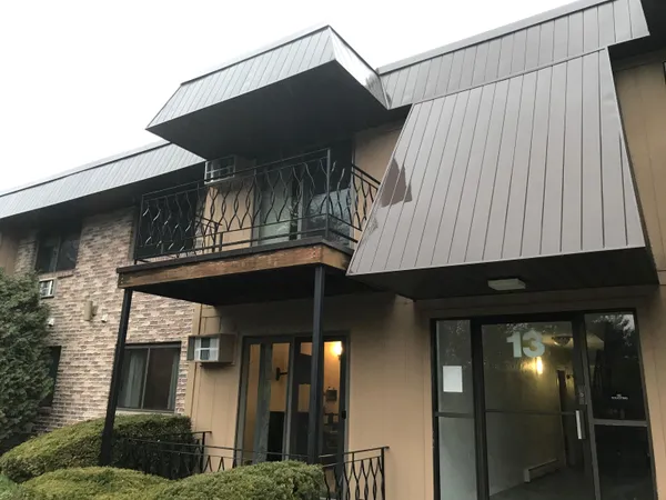$1,800 | 13 Strawberry Bank Road, Unit 18, Nashua, NH 03062