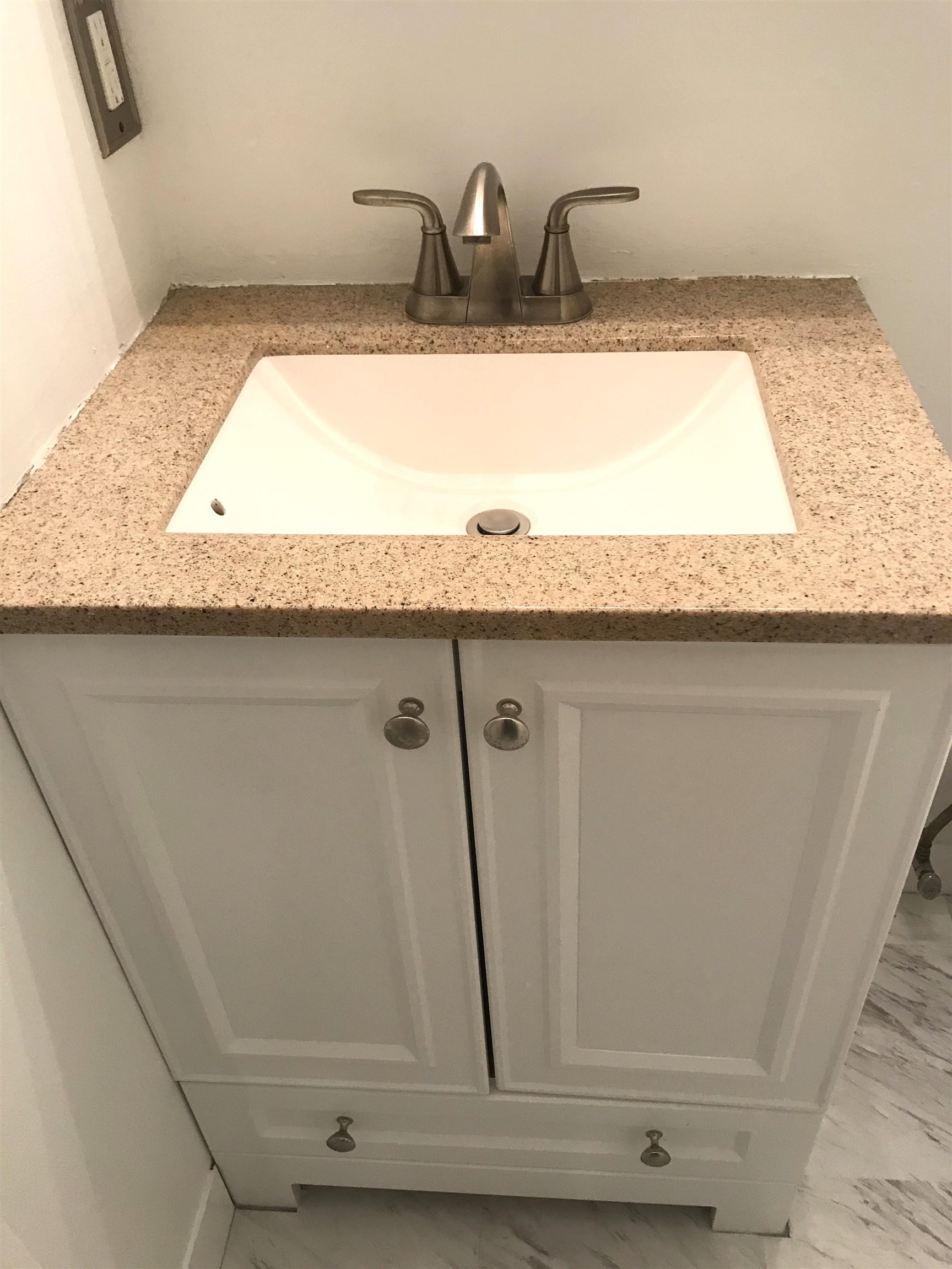 13 Strawberry Bank Road, Unit 18 Nashua, NH 03062 - Photo 18 of 26