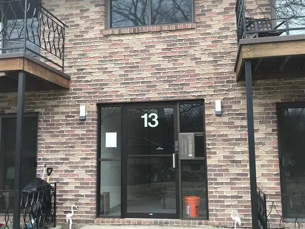 $1,800 | 13 Strawberry Bank Road, Unit 18, Nashua, NH 03062