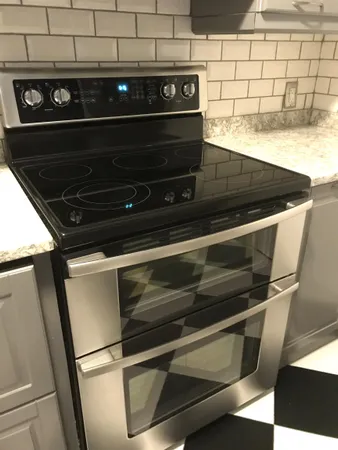 $1,800 | 13 Strawberry Bank Road, Unit 18, Nashua, NH 03062