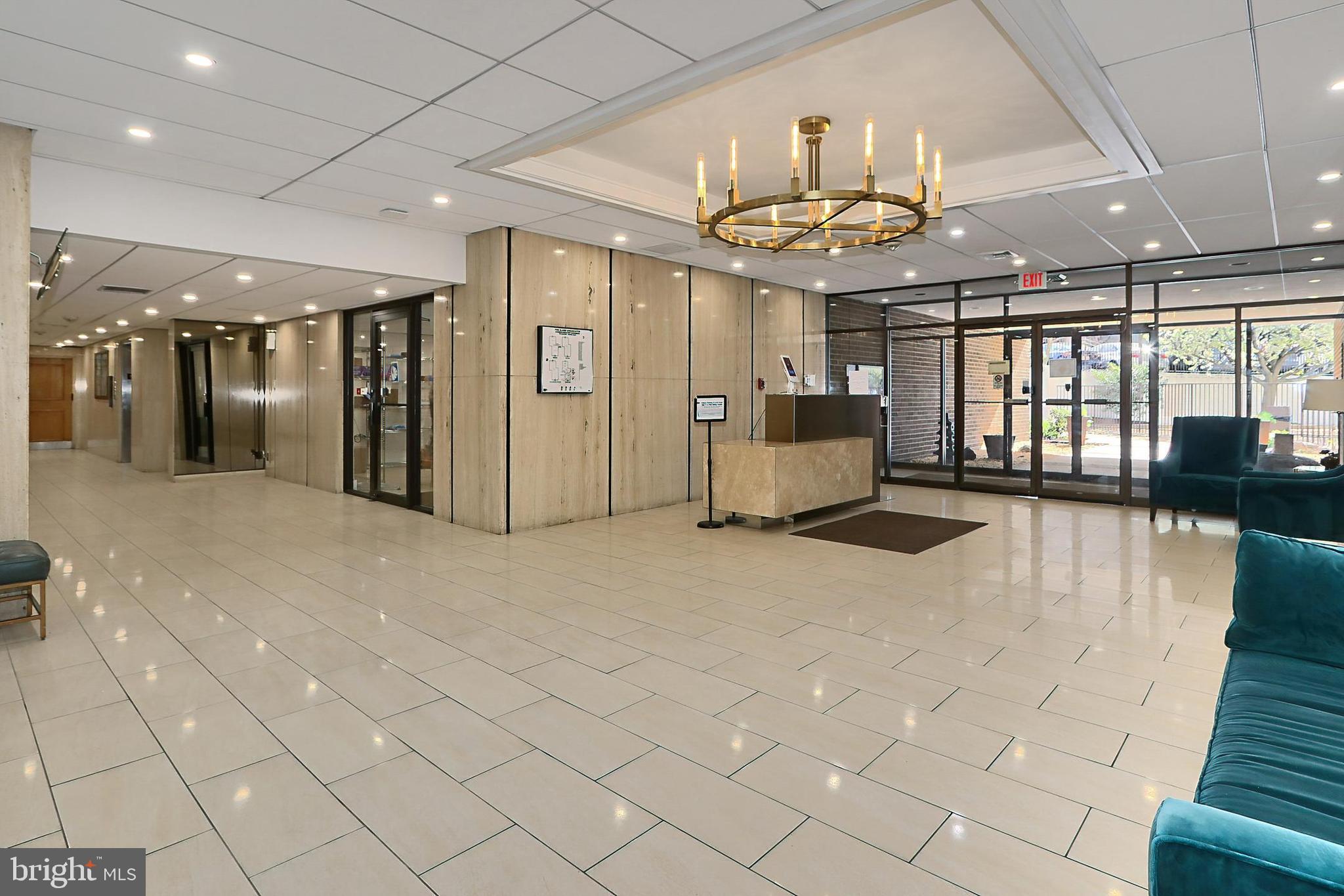 6101 Edsall Road, Unit 312 Alexandria, VA 22304 - Photo 6 of 78 Lobby/Lounge Area