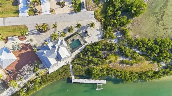 $2,395,000 | 1910 Oregon Trail, Englewood, FL 34224