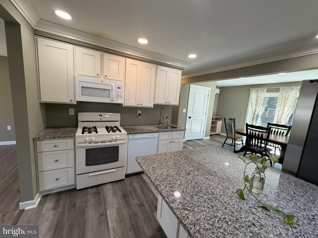8 South Reed Street Bel Air, MD 21014 - Photo 6 of 23 Modern kitchen with elegant finishes.